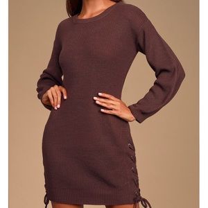 💕NWT LULU’S LALIANNA LACE UP SWEATER DRESS M***